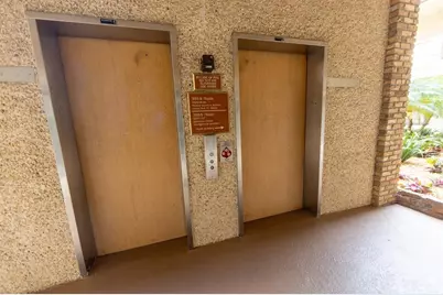 300 NW 70th Avenue, Plantation, FL 33317 - Photo 13