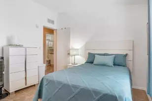 1911 SW 87th Terrace, Davie, FL 33324 - Photo 5