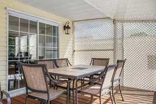 1911 SW 87th Terrace, Davie, FL 33324 - Photo 9