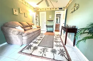 84 Markham E, Deerfield Beach, FL 33442 - Photo 5