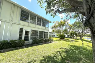 84 Markham E, Deerfield Beach, FL 33442 - Photo 23