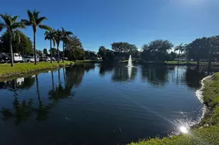 2494 Waterside Dr, Lake Worth, FL 33461 - Photo 31