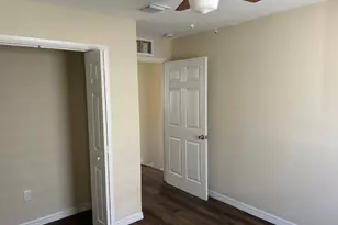 371 Banyan (Main House) Ave, Pahokee, FL 33476 - Photo 17