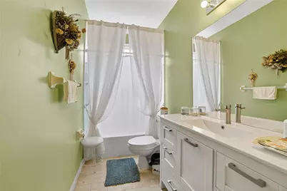 5374 NW 57th Avenue, Coral Springs, FL 33067 - Photo 17