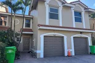 9064 NW 54th St, Sunrise, FL 33351 - Photo 1