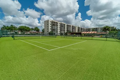 9320 S Hollybrook Lake Drive #103, Pembroke Pines, FL 33025 - Photo 35