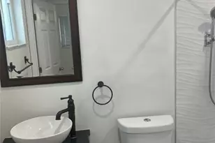 10420 SW 207th St, Cutler Bay, FL 33189 - Photo 7