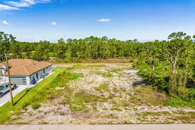 842 Genoa Avenue, Lehigh Acres, FL 33974 - Photo 5
