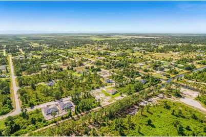 842 Genoa Avenue, Lehigh Acres, FL 33974 - Photo 9