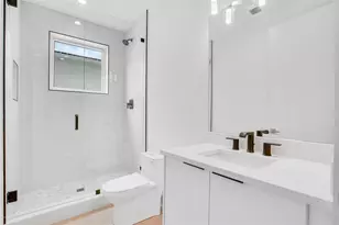 1129 NE 18th Ct, Fort Lauderdale, FL 33305 - Photo 15