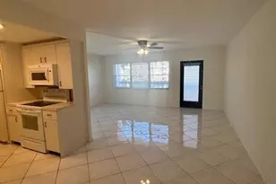 2009 Cornwall A, Boca Raton, FL 33434 - Photo 11