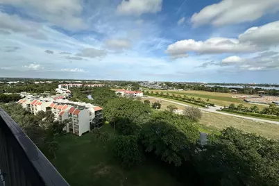 2480 Presidential Way #1103, West Palm Beach, FL 33401 - Photo 33