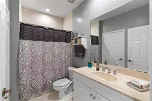 3342 Lakeside Dr, Davie, FL 33328 - Photo 23