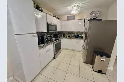 1530 SW 68th Avenue, North Lauderdale, FL 33068 - Photo 7