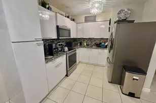 1530 SW 68th Ave, North Lauderdale, FL 33068 - Photo 7