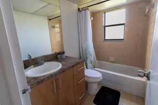 1810 N Lauderdale Ave, North Lauderdale, FL 33068 - Photo 13