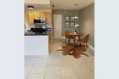 815 Middle River Drive #117, Fort Lauderdale, FL 33304 - Photo 13