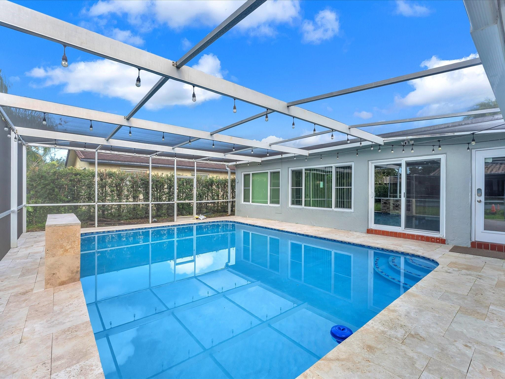 11762 NW 26th Ct main architectural view