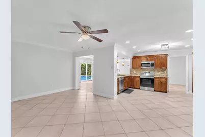 11762 NW 26th Court, Coral Springs, FL 33065 - Photo 17