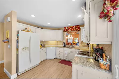 6809 SE Yorktown Drive, Hobe Sound, FL 33455 - Photo 7