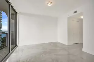 488 NE 18th St, Miami, FL 33132 - Photo 5