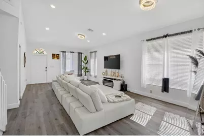 1023 Fairfax Circle, Boynton Beach, FL 33436 - Photo 7