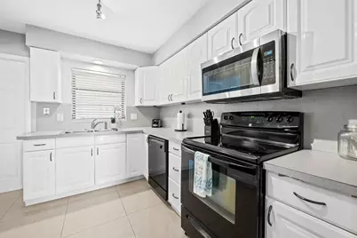 1601 NE 63rd Street, Fort Lauderdale, FL 33334 - Photo 9