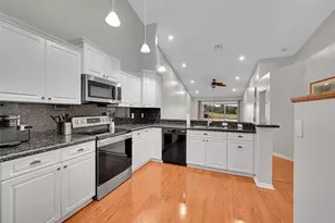 7428 S Pinewalk Dr S Unit, Margate, FL 33063 - Photo 3