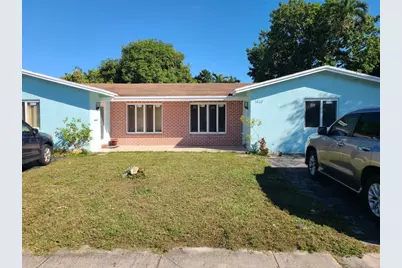1910 NW 60th Avenue, Sunrise, FL 33313 - Photo 1
