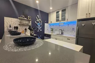 15610 NE 6th Ave Unit, Miami, FL 33162 - Photo 11