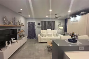 15610 NE 6th Ave Unit, Miami, FL 33162 - Photo 35