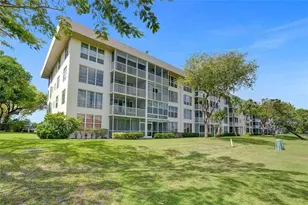 2651 S Course Dr, Pompano Beach, FL 33069 - Photo 35