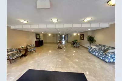 1805 Sans Souci Boulevard #403, North Miami, FL 33181 - Photo 5