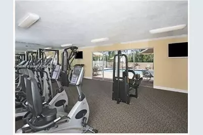 1805 Sans Souci Boulevard #403, North Miami, FL 33181 - Photo 33