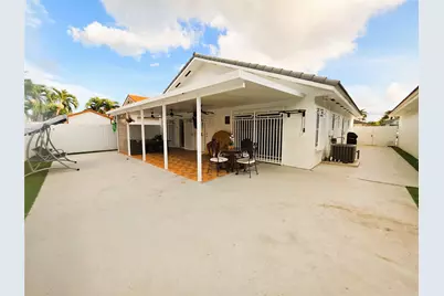 8771 NW 141st Terrace, Hialeah, FL 33018 - Photo 35