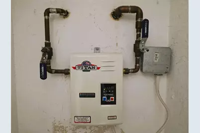 8771 NW 141st Terrace, Hialeah, FL 33018 - Photo 37