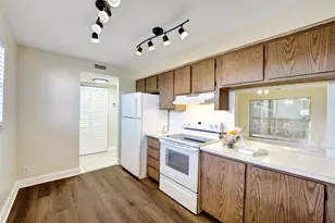 7060 Nova Dr, Davie, FL 33317 - Photo 7