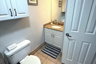 2715 NE 49th St, Fort Lauderdale, FL 33308 - Photo 15