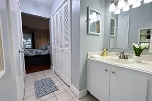 6239 Bay Club Dr, Fort Lauderdale, FL 33308 - Photo 11