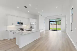 308 SE Via Sangro, Port Saint Lucie, FL 34952 - Photo 7