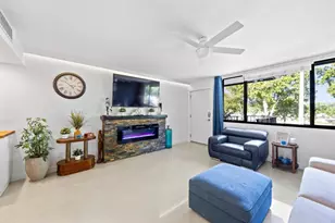 1901 N Andrews Ave, Wilton Manors, FL 33311 - Photo 5