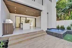 1525 NE 15th Ave, Fort Lauderdale, FL 33304 - Photo 1