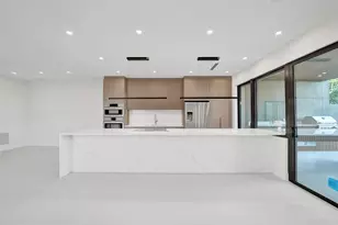 1527 NE 15th Ave, Fort Lauderdale, FL 33304 - Photo 11