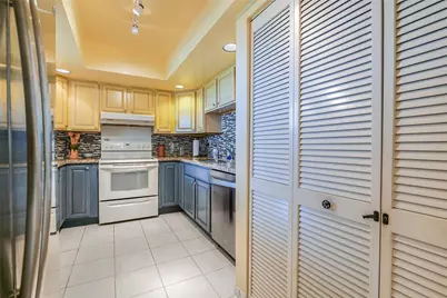 3930 Inverrary Boulevard #608 D, Lauderhill, FL 33319 - Photo 15