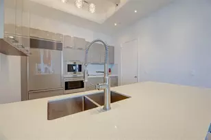 15901 Collins Ave, Sunny Isles Beach, FL 33160 - Photo 11