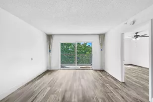 9580 Weldon Cir Unit, Tamarac, FL 33321 - Photo 25