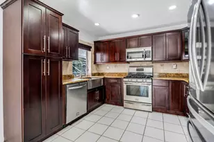 4250 NW 107th Ave, Coral Springs, FL 33065 - Photo 7