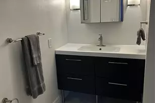 119 NE 19th Ct, Wilton Manors, FL 33305 - Photo 19