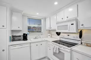 804 SE 7th St, Deerfield Beach, FL 33441 - Photo 35