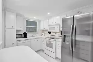 804 SE 7th St, Deerfield Beach, FL 33441 - Photo 33